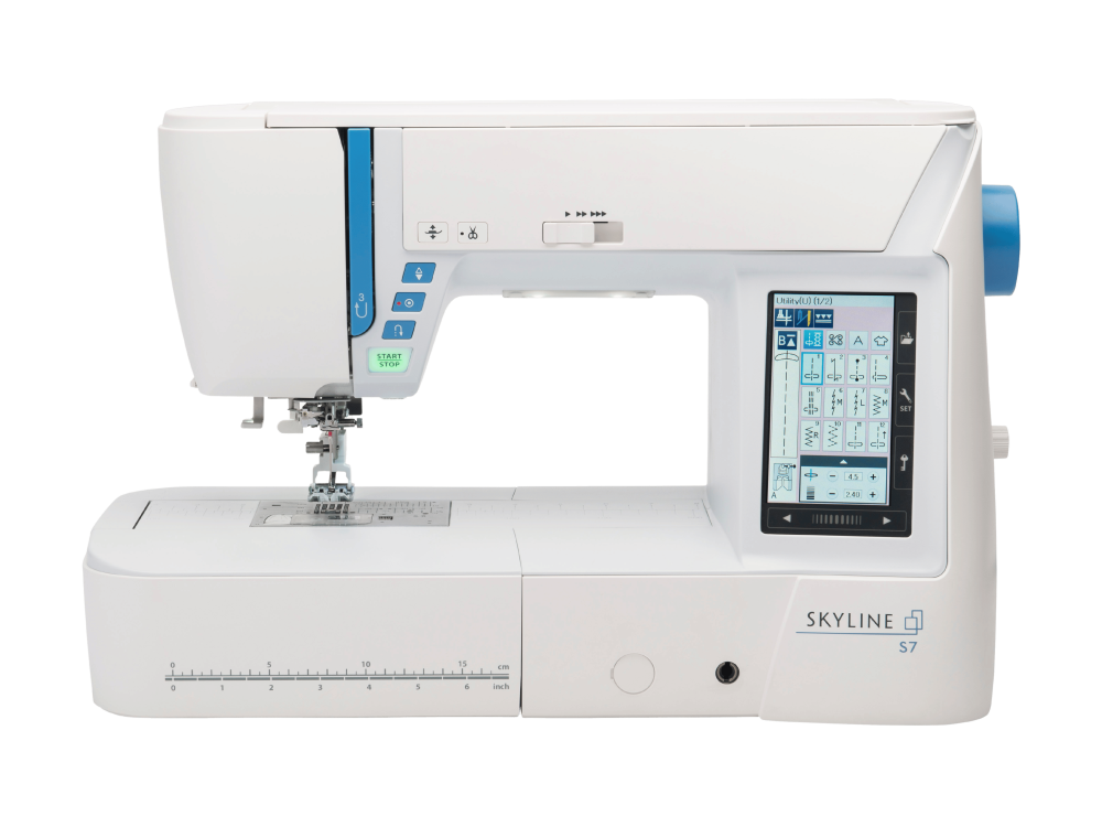 JANOME Skyline S7
